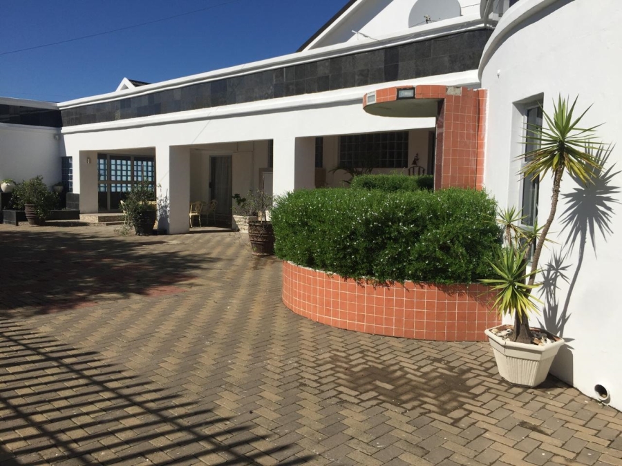 7 Bedroom Property for Sale in Dundee KwaZulu-Natal