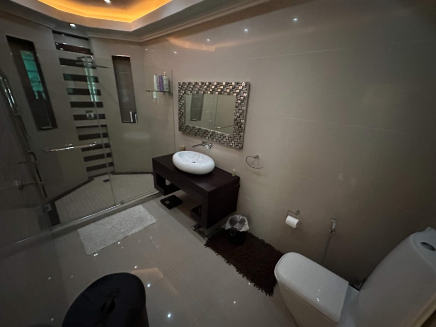 7 Bedroom Property for Sale in Dundee KwaZulu-Natal