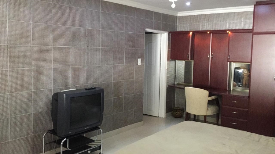 7 Bedroom Property for Sale in Dundee KwaZulu-Natal