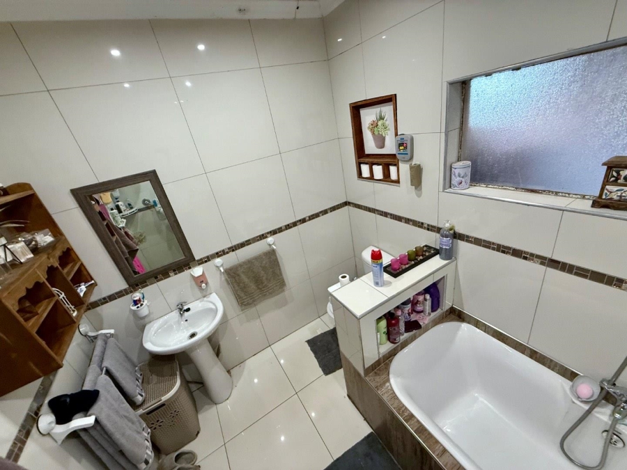 3 Bedroom Property for Sale in Vryheid KwaZulu-Natal