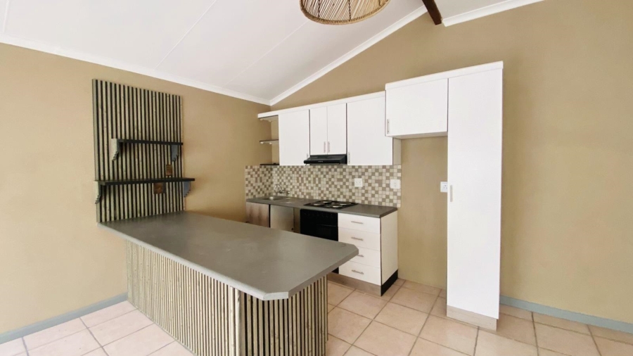 To Let 1 Bedroom Property for Rent in Glen Anil KwaZulu-Natal