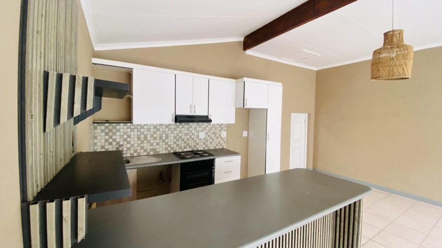 To Let 1 Bedroom Property for Rent in Glen Anil KwaZulu-Natal