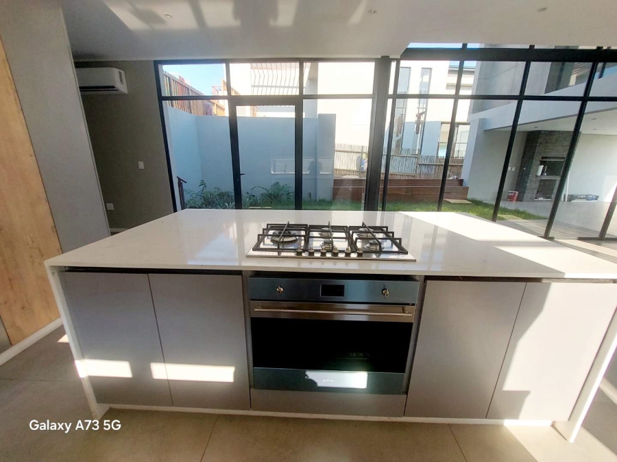 To Let 4 Bedroom Property for Rent in Palm Lakes Estate KwaZulu-Natal