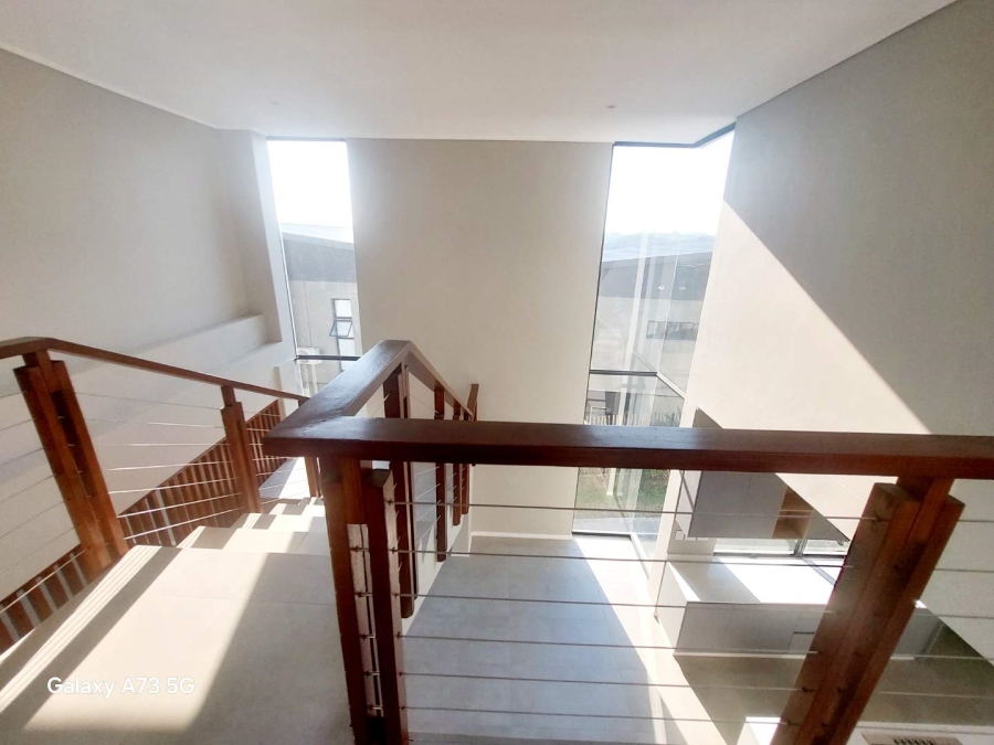 To Let 4 Bedroom Property for Rent in Palm Lakes Estate KwaZulu-Natal