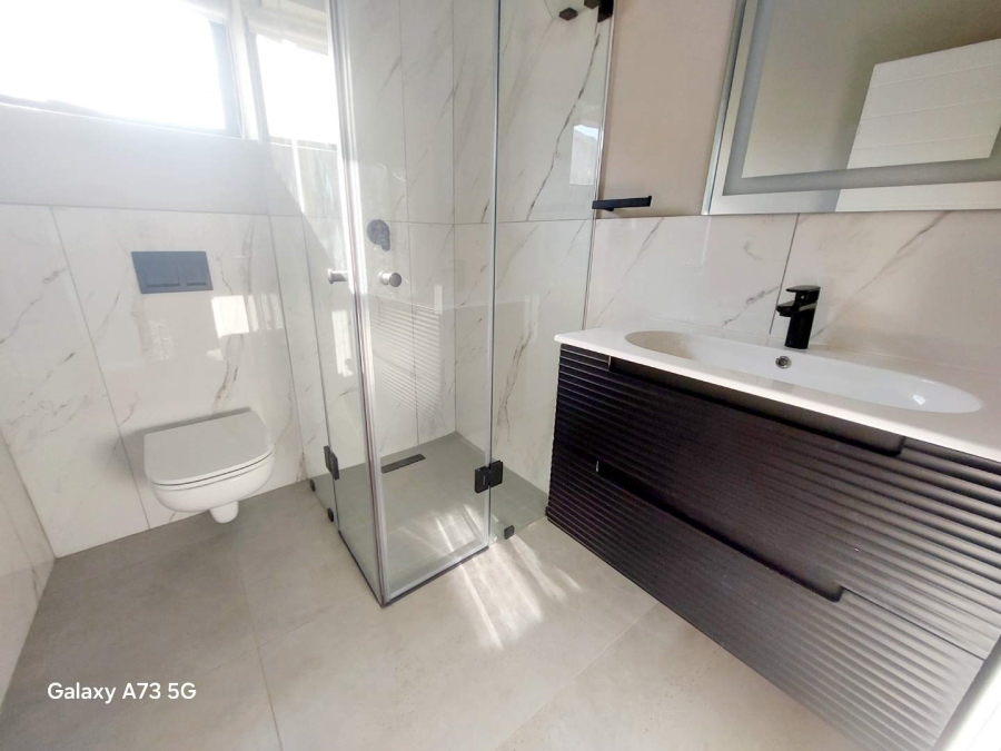 To Let 4 Bedroom Property for Rent in Palm Lakes Estate KwaZulu-Natal