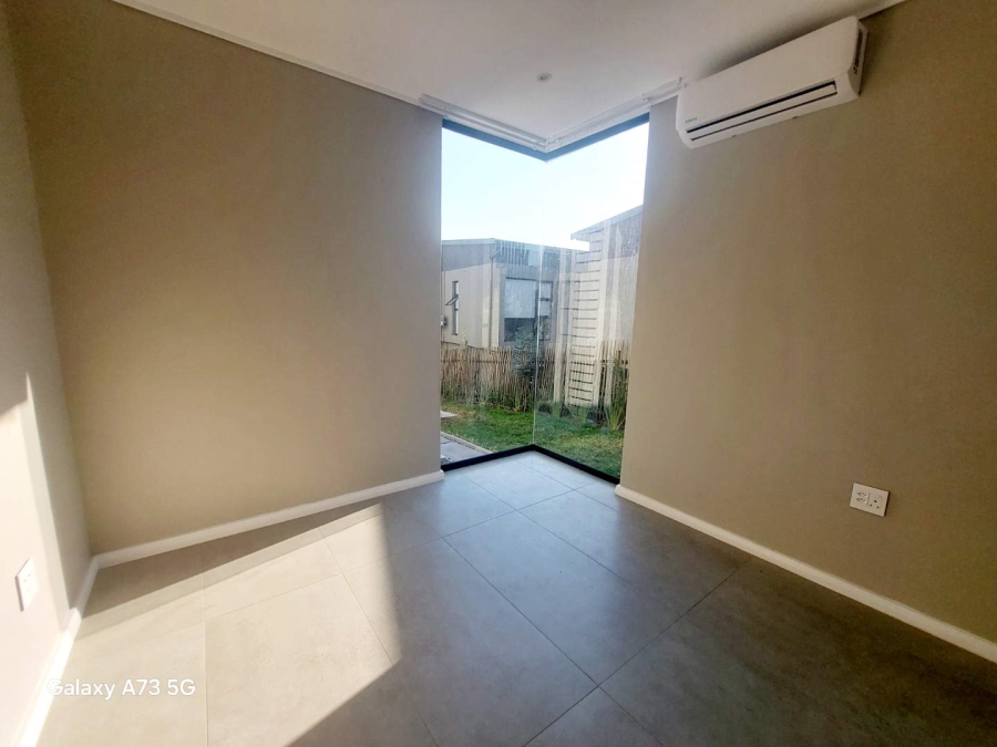 To Let 4 Bedroom Property for Rent in Palm Lakes Estate KwaZulu-Natal