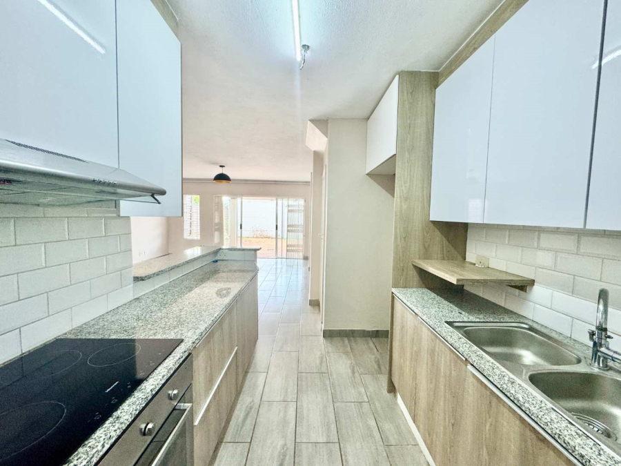 3 Bedroom Property for Sale in Sunningdale KwaZulu-Natal
