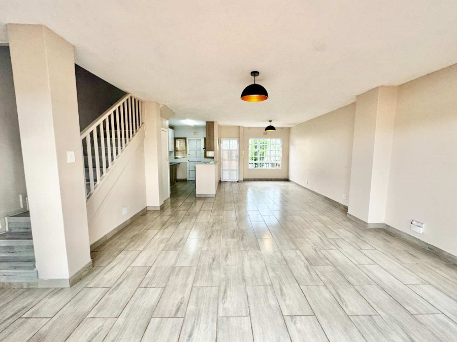 3 Bedroom Property for Sale in Sunningdale KwaZulu-Natal