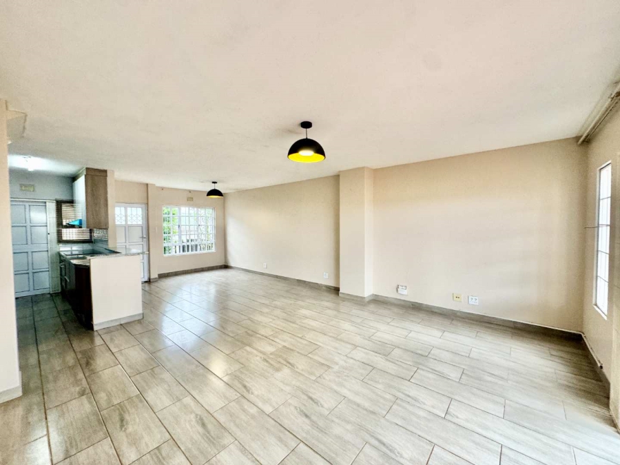 3 Bedroom Property for Sale in Sunningdale KwaZulu-Natal