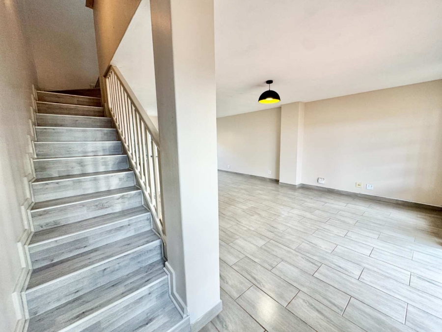 3 Bedroom Property for Sale in Sunningdale KwaZulu-Natal