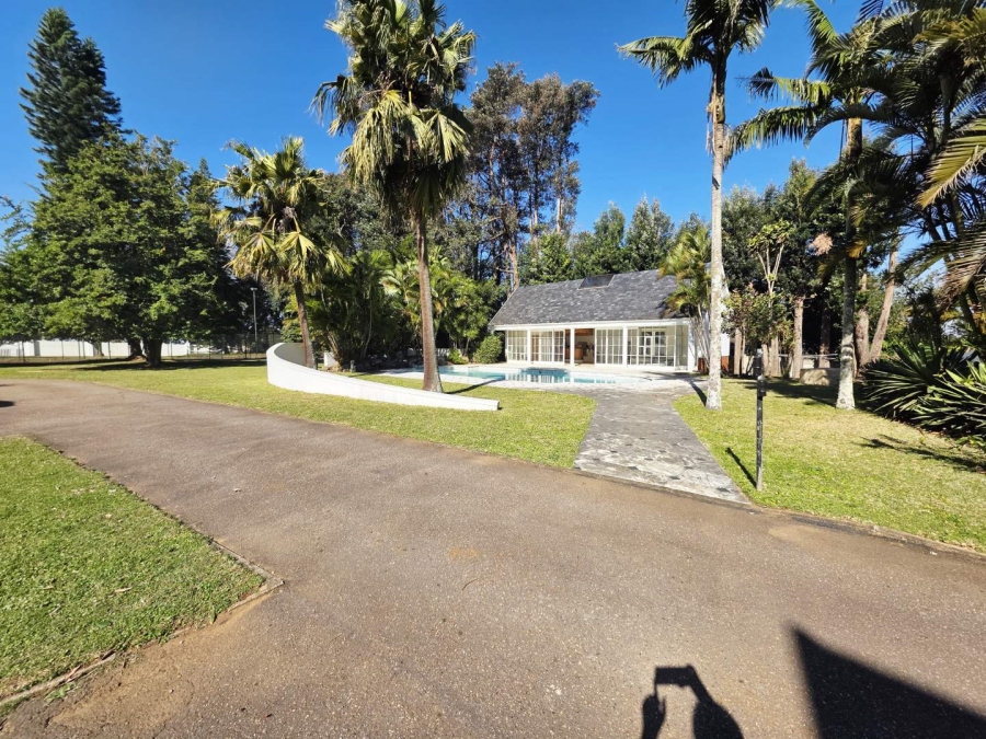 To Let 1 Bedroom Property for Rent in Kloof KwaZulu-Natal