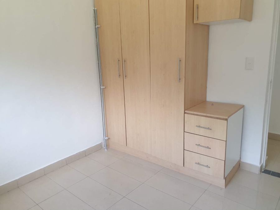 To Let 3 Bedroom Property for Rent in Kloof KwaZulu-Natal