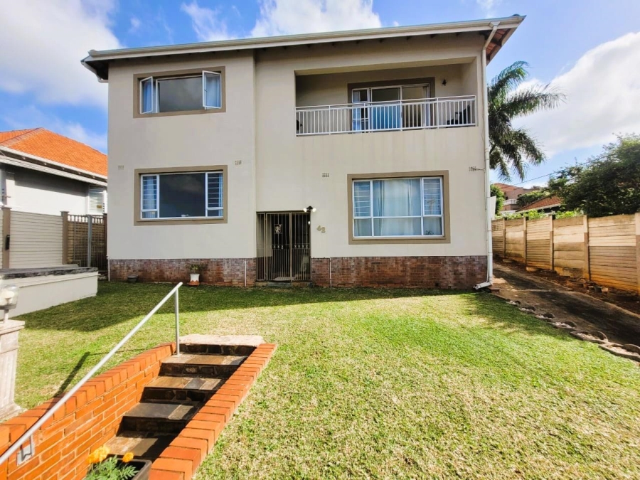 6 Bedroom Property for Sale in Glenwood KwaZulu-Natal