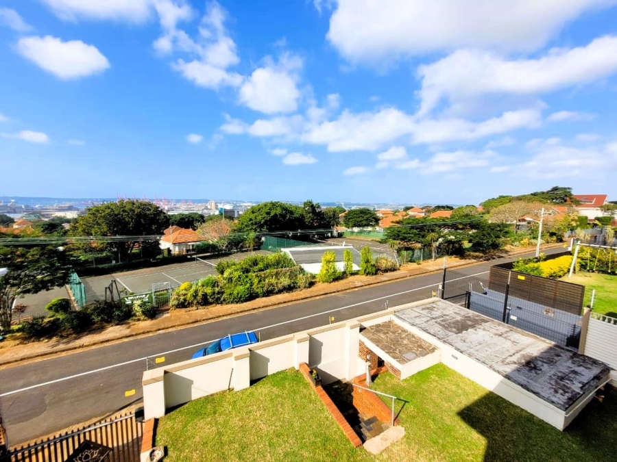 6 Bedroom Property for Sale in Glenwood KwaZulu-Natal