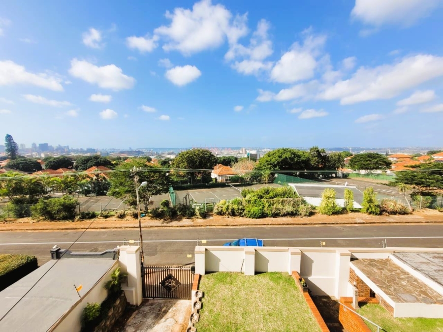 6 Bedroom Property for Sale in Glenwood KwaZulu-Natal