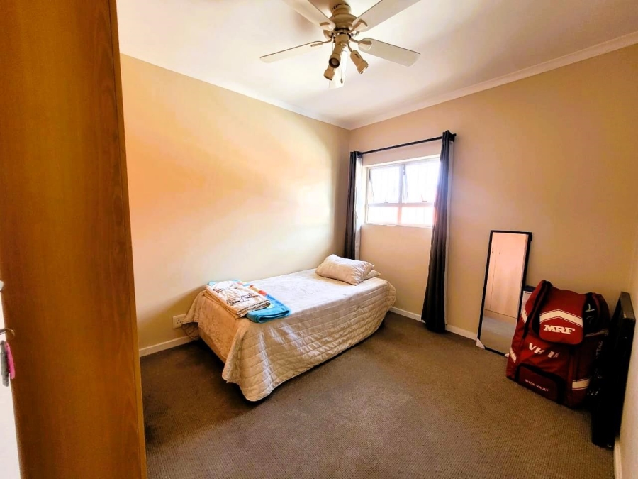 6 Bedroom Property for Sale in Glenwood KwaZulu-Natal