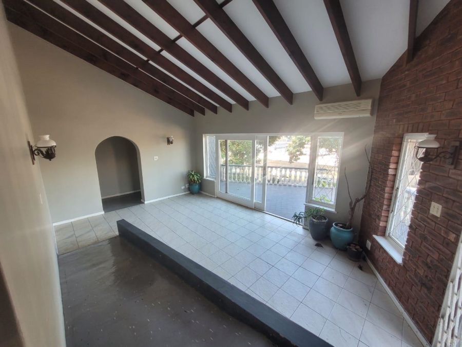 3 Bedroom Property for Sale in Glenwood KwaZulu-Natal