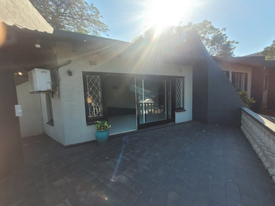 3 Bedroom Property for Sale in Glenwood KwaZulu-Natal