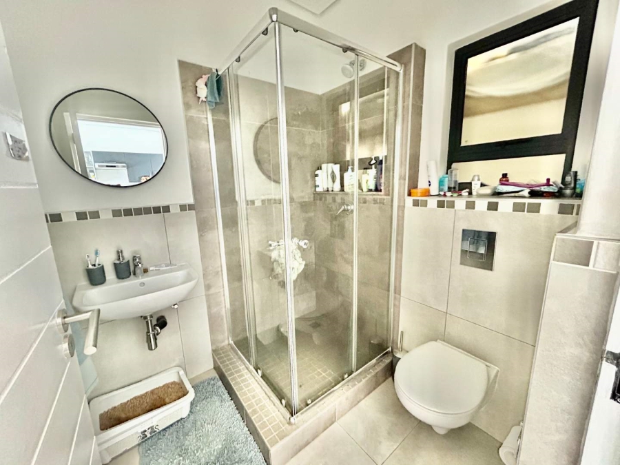 2 Bedroom Property for Sale in Umhlanga Ridge KwaZulu-Natal