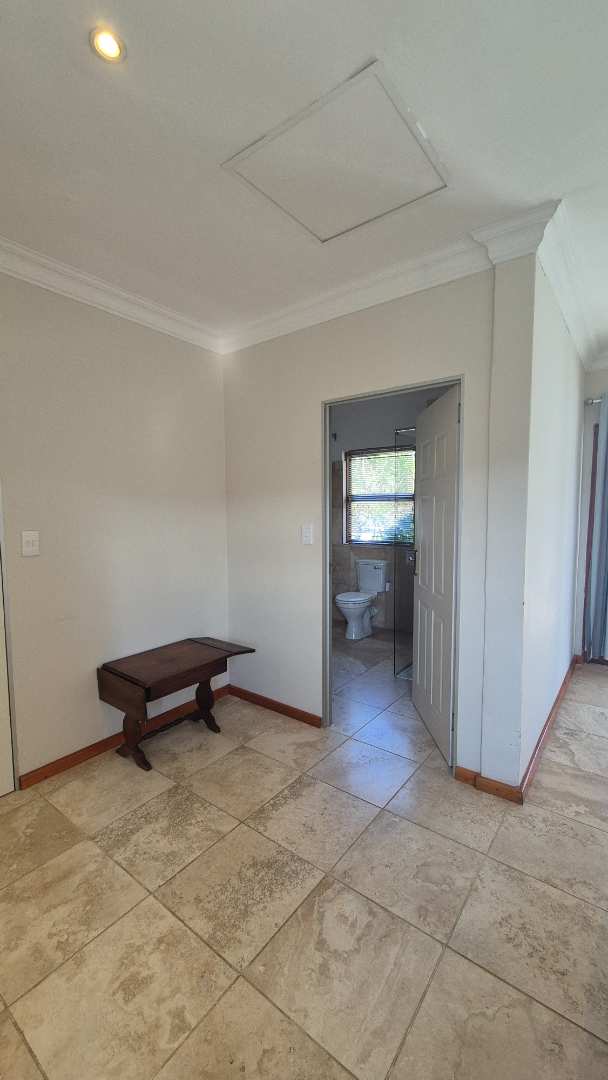 1 Bedroom Property for Sale in Greendale KwaZulu-Natal