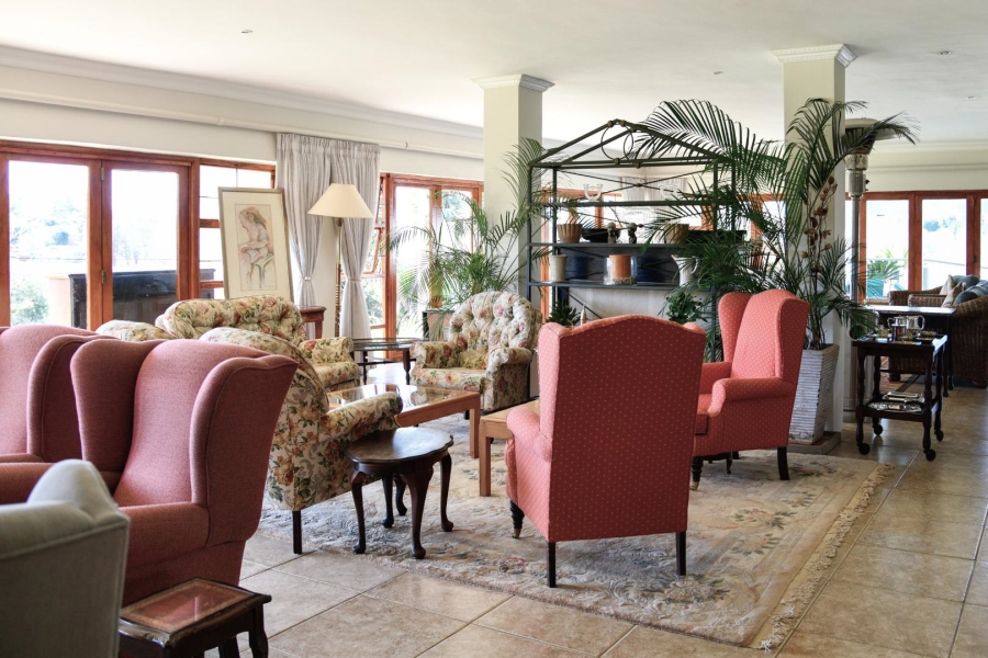 1 Bedroom Property for Sale in Greendale KwaZulu-Natal