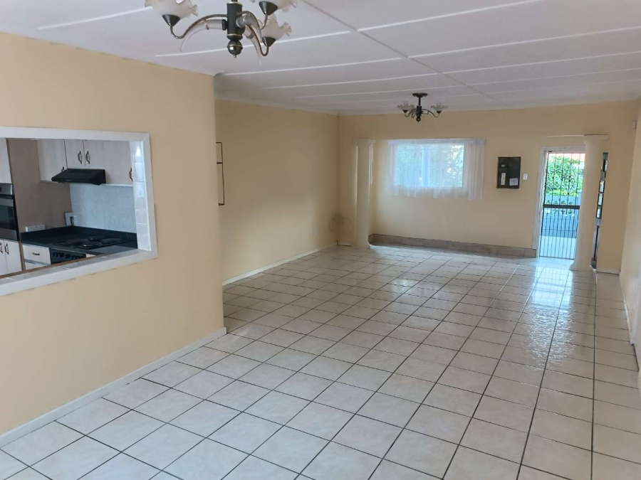 To Let 4 Bedroom Property for Rent in Lincoln Meade KwaZulu-Natal