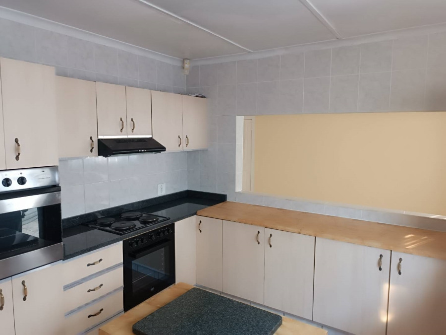 To Let 4 Bedroom Property for Rent in Lincoln Meade KwaZulu-Natal