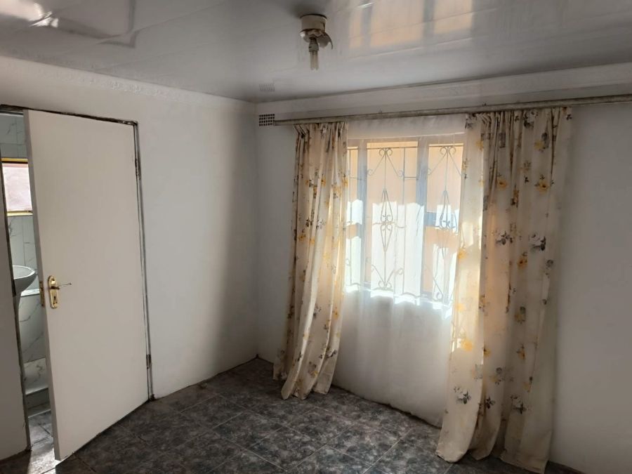 5 Bedroom Property for Sale in Imbali KwaZulu-Natal