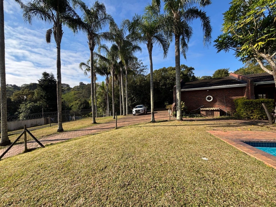 To Let 4 Bedroom Property for Rent in Kloof KwaZulu-Natal