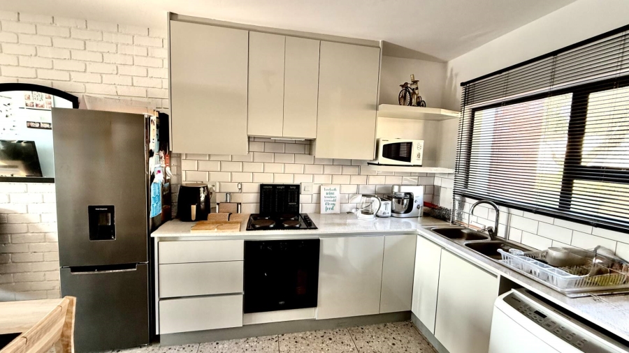 2 Bedroom Property for Sale in Athlone KwaZulu-Natal