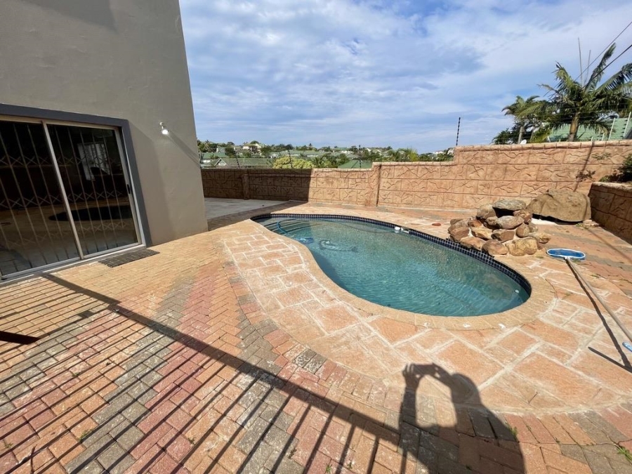 To Let 5 Bedroom Property for Rent in Somerset Park KwaZulu-Natal