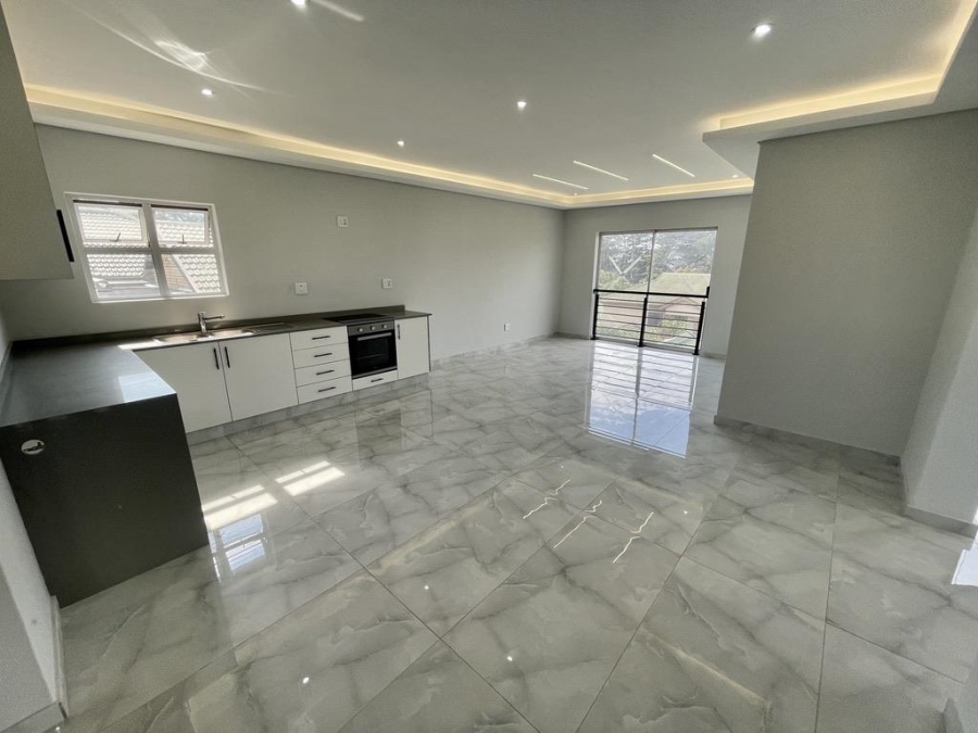 To Let 5 Bedroom Property for Rent in Somerset Park KwaZulu-Natal