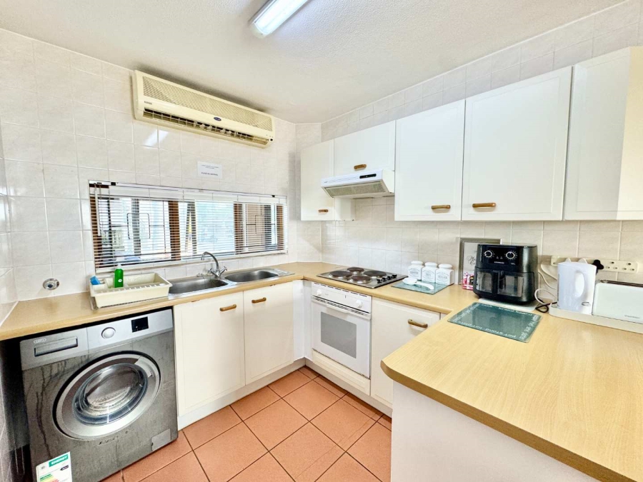 2 Bedroom Property for Sale in Umhlanga KwaZulu-Natal
