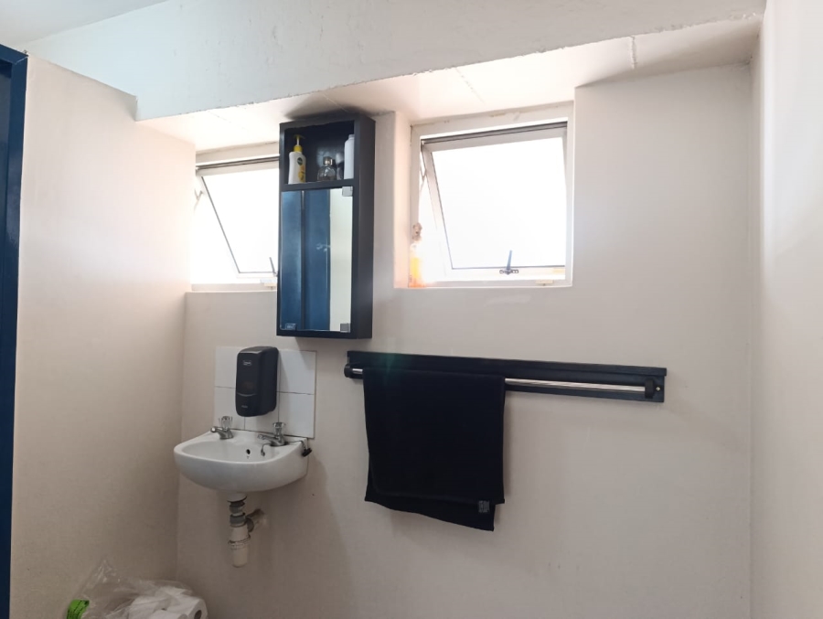 To Let commercial Property for Rent in Westmead KwaZulu-Natal