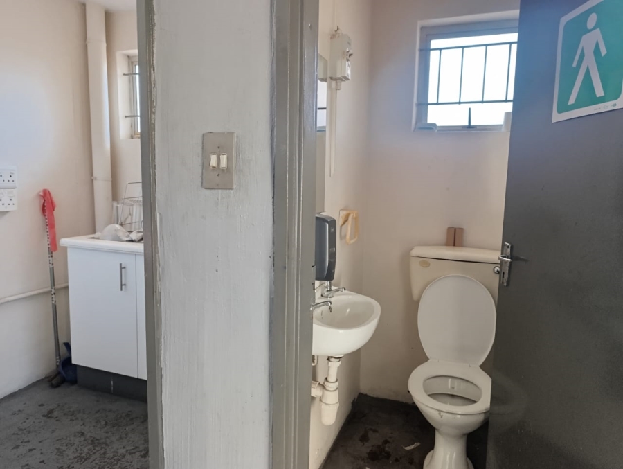 To Let commercial Property for Rent in Westmead KwaZulu-Natal