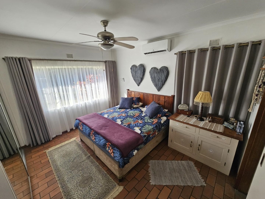 4 Bedroom Property for Sale in Meer En See KwaZulu-Natal
