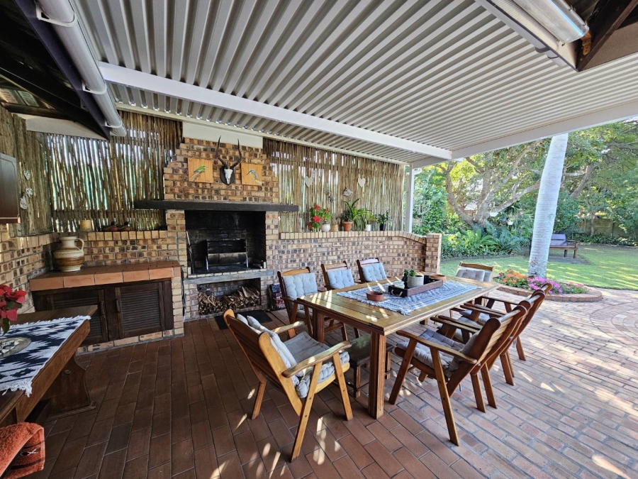 4 Bedroom Property for Sale in Meer En See KwaZulu-Natal