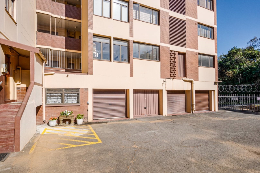 2 Bedroom Property for Sale in Amanzimtoti KwaZulu-Natal