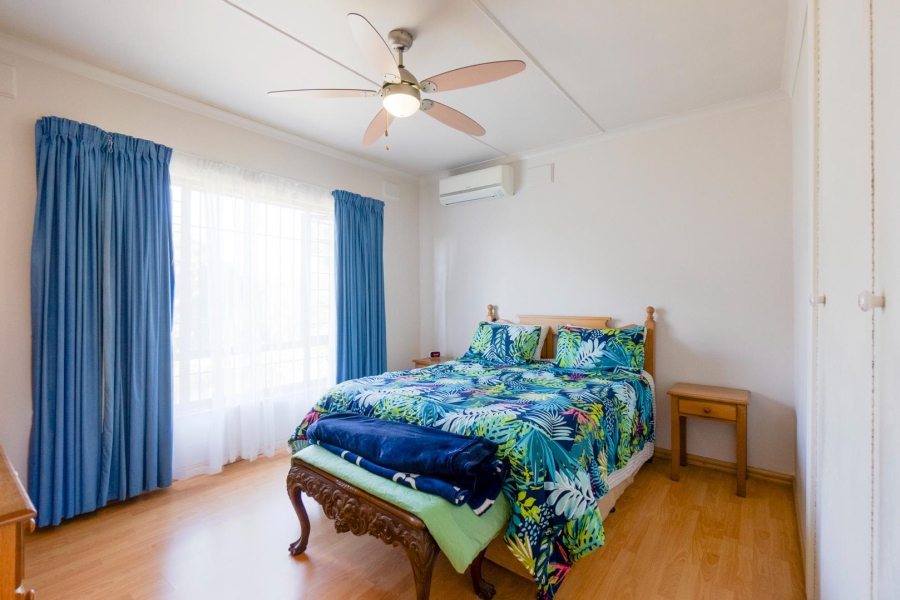 3 Bedroom Property for Sale in Amanzimtoti KwaZulu-Natal