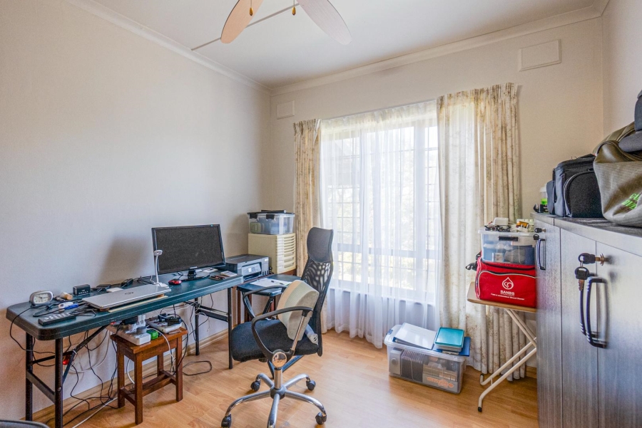 3 Bedroom Property for Sale in Amanzimtoti KwaZulu-Natal