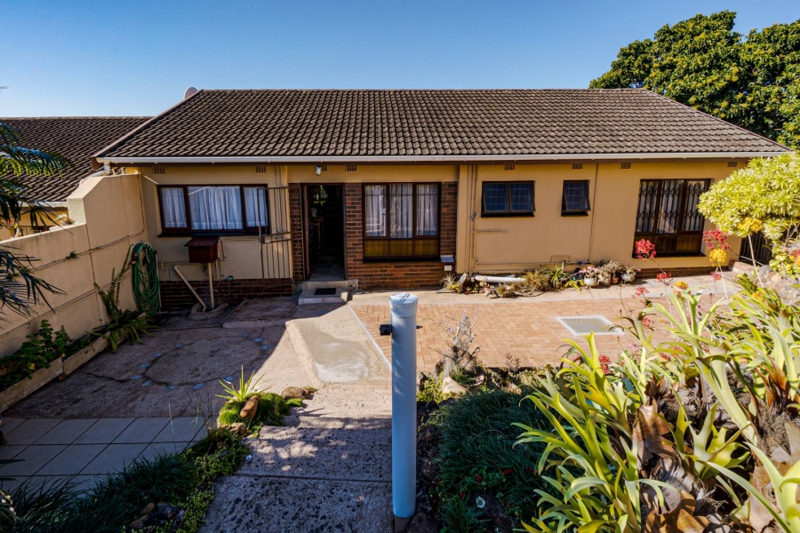 3 Bedroom Property for Sale in Amanzimtoti KwaZulu-Natal
