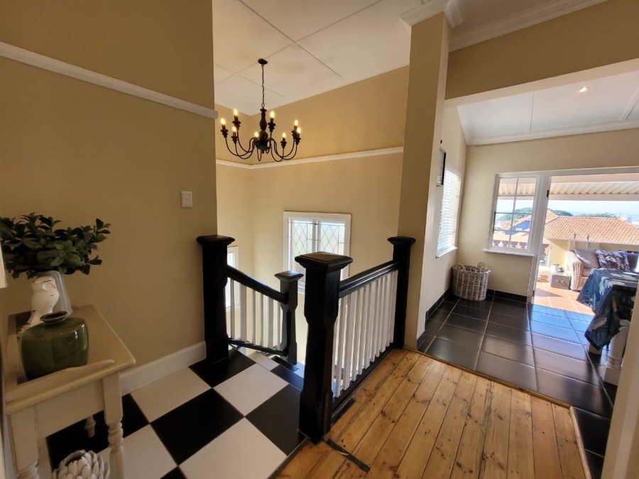5 Bedroom Property for Sale in Glenwood KwaZulu-Natal