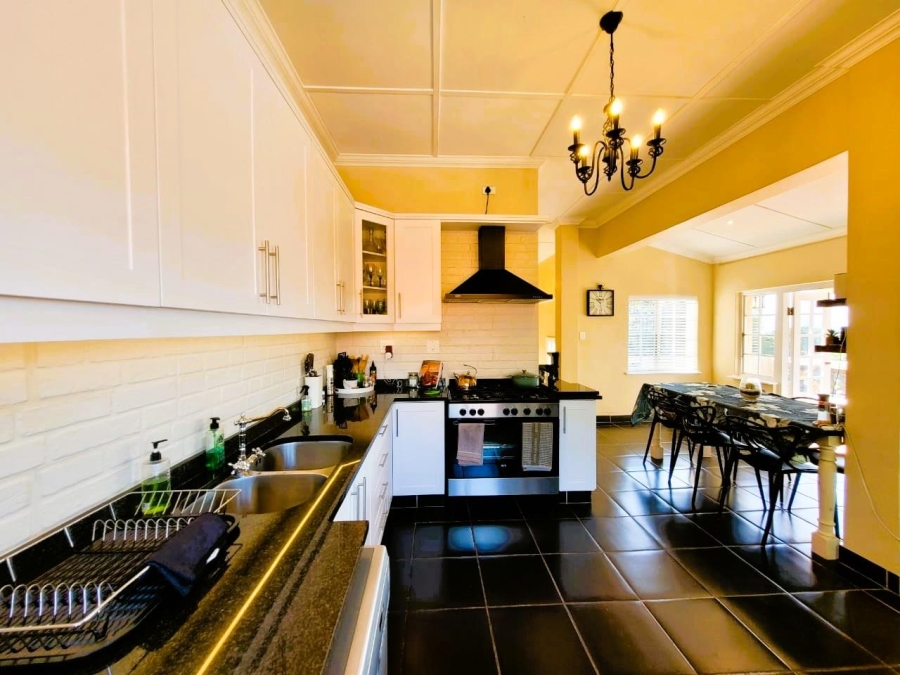 5 Bedroom Property for Sale in Glenwood KwaZulu-Natal