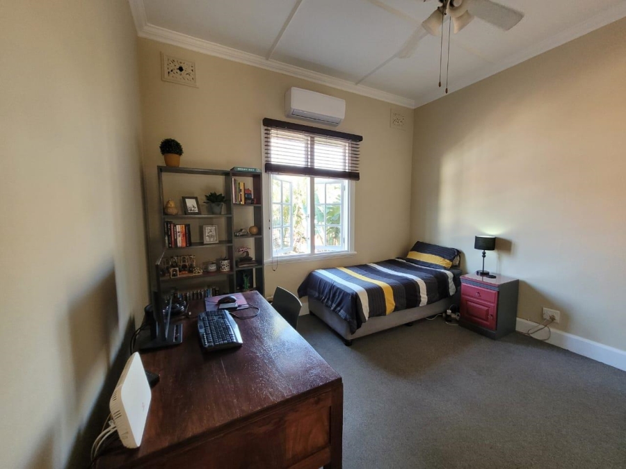 5 Bedroom Property for Sale in Glenwood KwaZulu-Natal