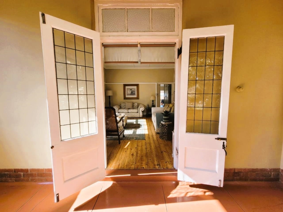 5 Bedroom Property for Sale in Glenwood KwaZulu-Natal