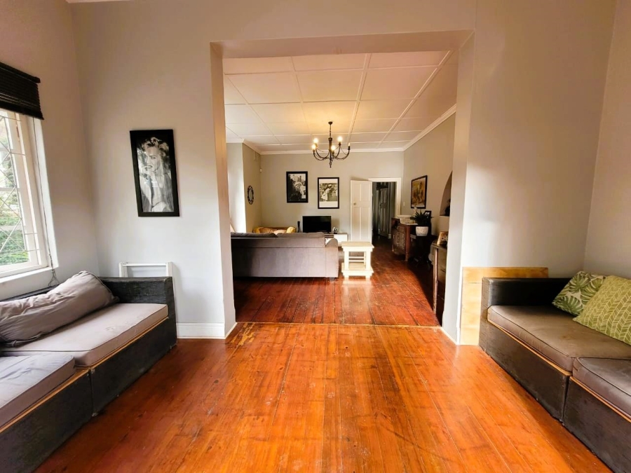 5 Bedroom Property for Sale in Glenwood KwaZulu-Natal