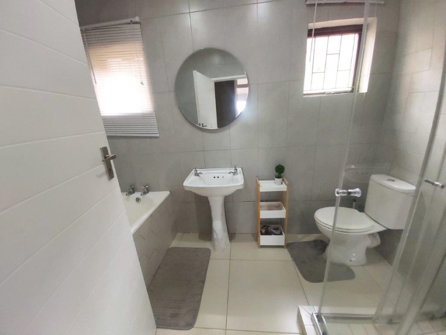3 Bedroom Property for Sale in Glen Hills KwaZulu-Natal