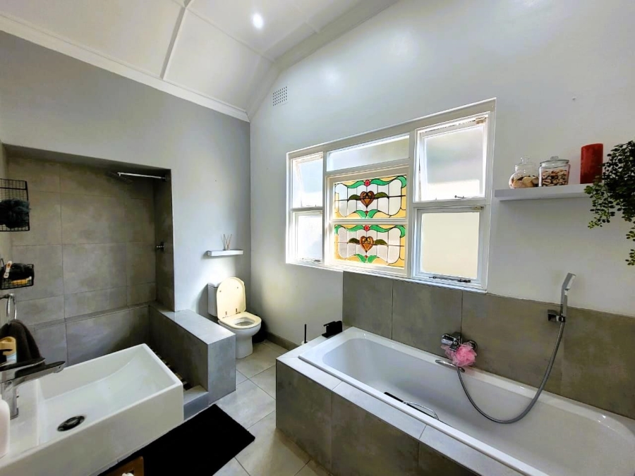 3 Bedroom Property for Sale in Morningside KwaZulu-Natal
