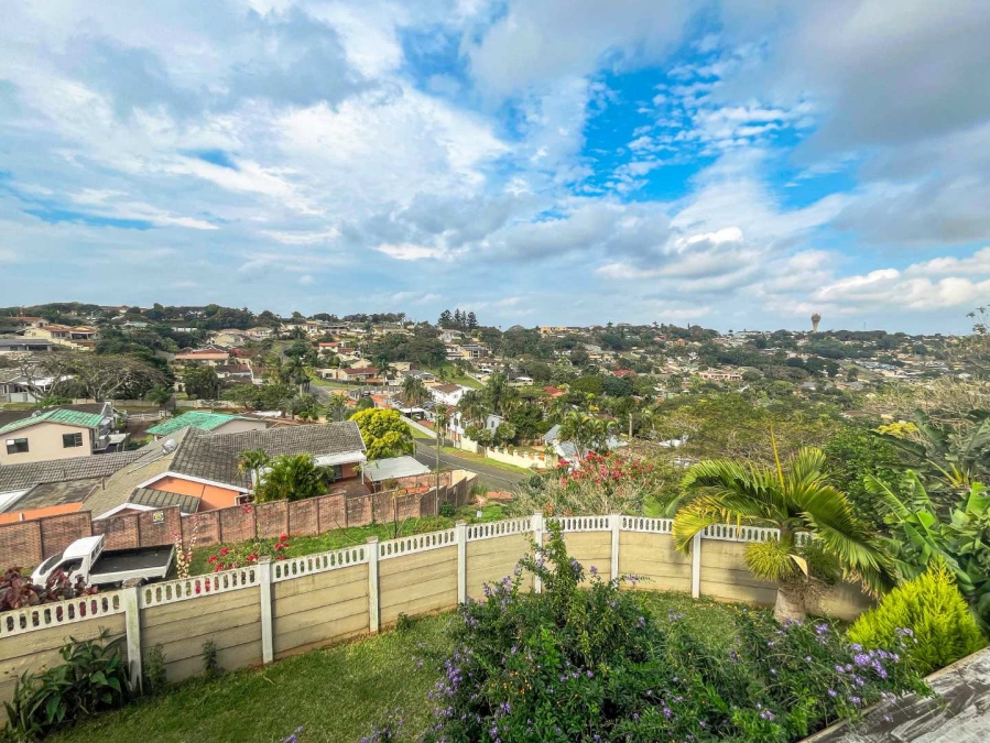 4 Bedroom Property for Sale in Glen Anil KwaZulu-Natal