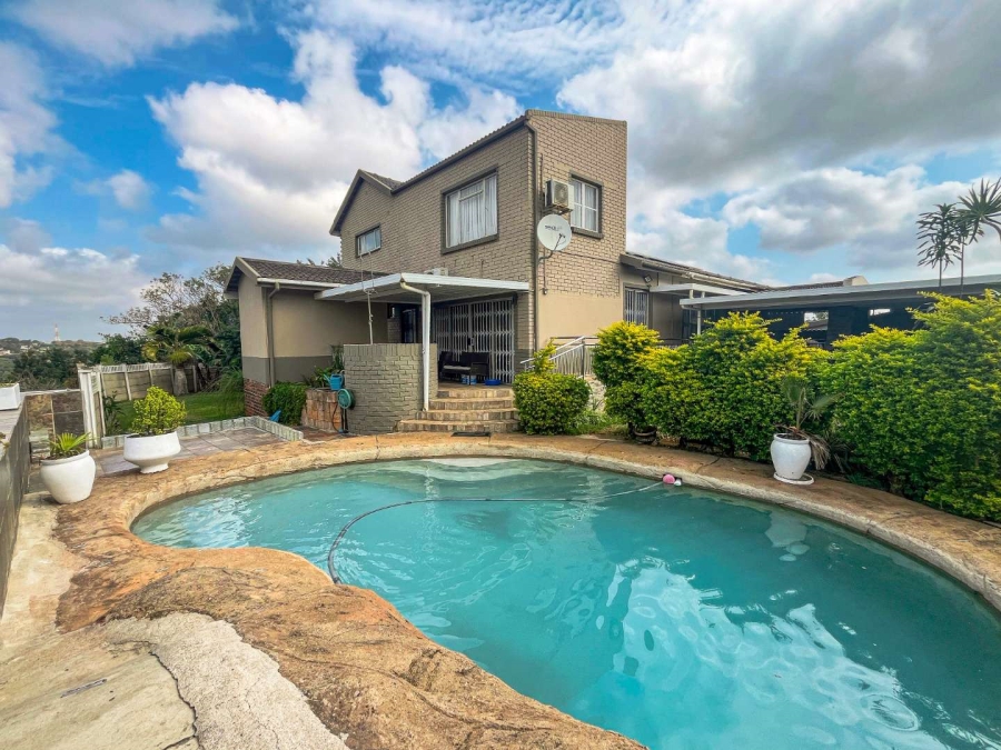 4 Bedroom Property for Sale in Glen Anil KwaZulu-Natal